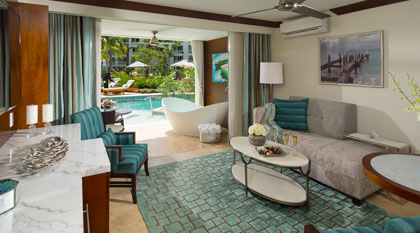 Crystal Lagoon Swim-up One-bedroom Butler Suite with Patio Tranquility Soaking Tub
