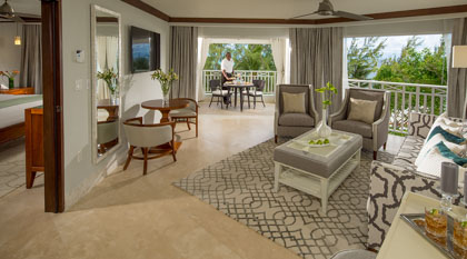  Ocean Village Beachfront One-bedroom Butler Suite with Tranquility Soaking Tub