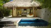 Deluxe Beach Bungalow with Pool