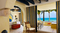 Oceanfront Two-bedroom Master Suite with Plunge Pool