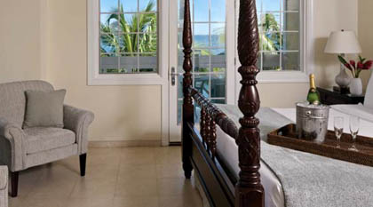 Grand Luxury Oceanfront Junior Suite